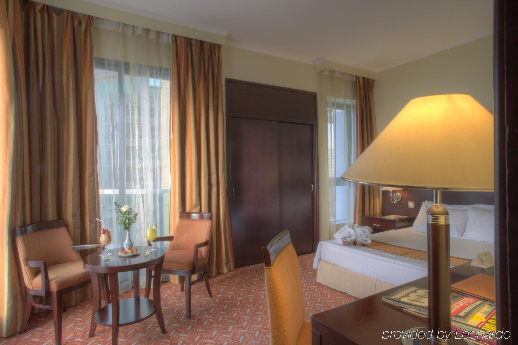 Al Diar Regency Hotell Abu Dhabi Exteriör bild