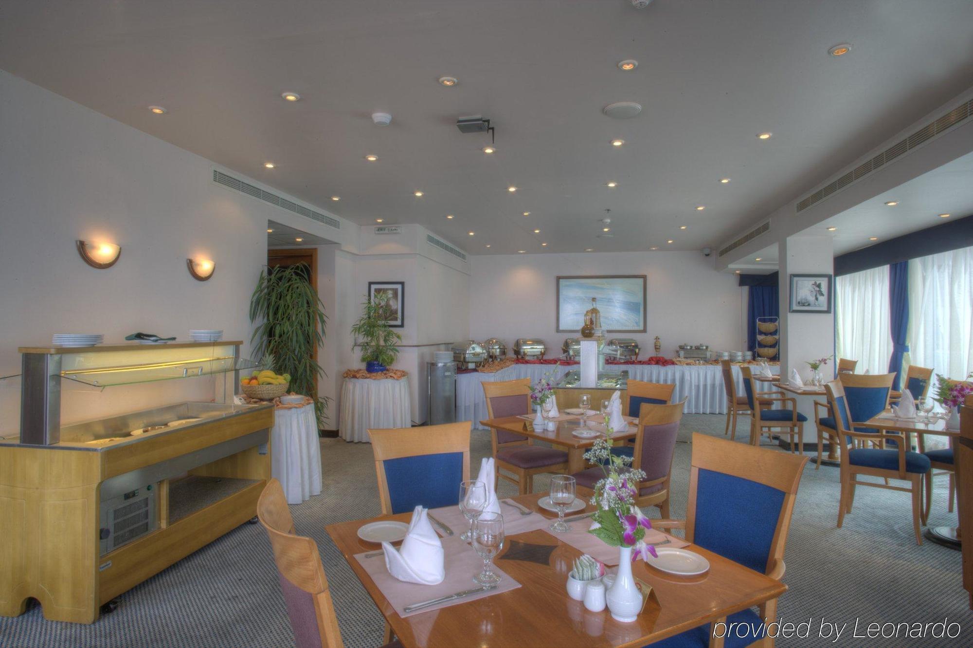 Al Diar Regency Hotell Abu Dhabi Exteriör bild