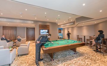 Al Diar Regency Hotell Abu Dhabi Exteriör bild